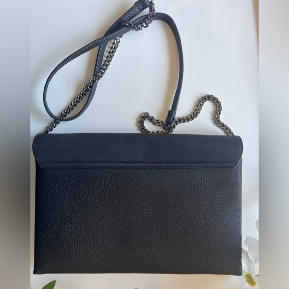 REITMANS: Crossbody purse (Black) - Picture 3 of 8